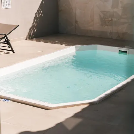 Amarildo Home, With Private Pool! Feriehus
