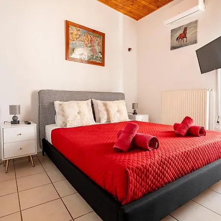 Amarildo Home, With Private Pool! * Prinés